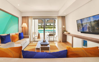 Falcon&#39;s Resort by Melia l All Suites Punta Cana
