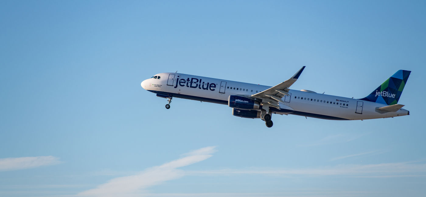 Image: A JetBlue flight taking off from LAX. (photo via MichaelGordon1/iStock Editorial/Getty Images Plus)