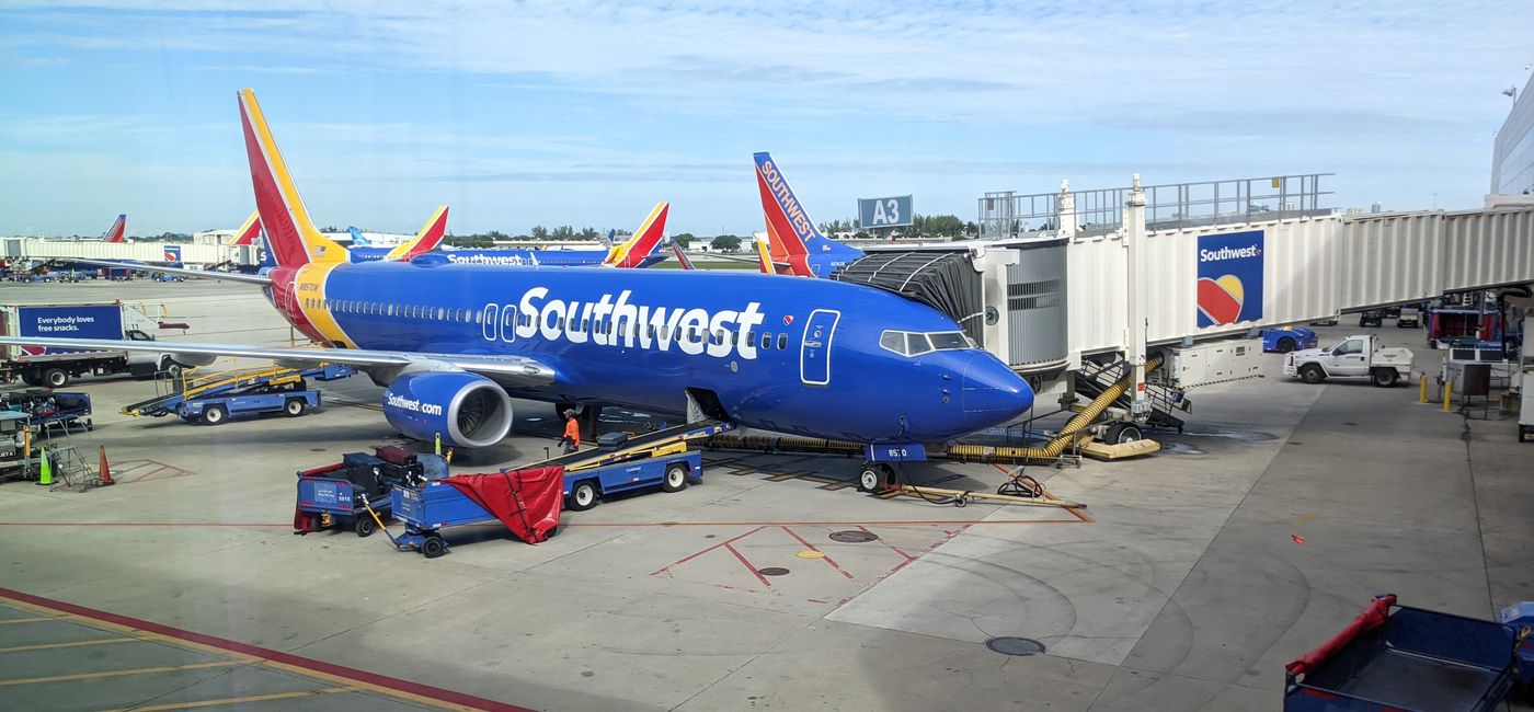 Image: Southwest Airlines plane at the gate. (photo via Eric Bowman)