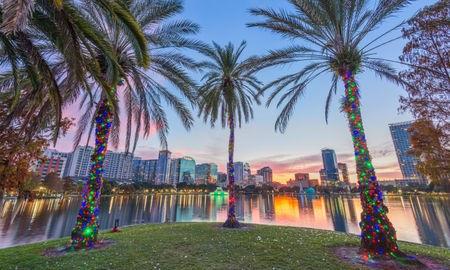 Orlando, Florida, USA downtown skyline at Eola Lake. (Sean Pavone / iStock / Getty Images Plus)