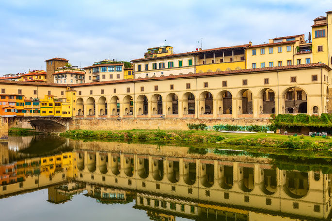 Vasari Corridor, Ponte Vecchio, Florence, Italy, Arno, river