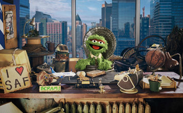 Oscar the Grouch, Muppets, Sesame Street, United Airlines, Chief Trash Officer